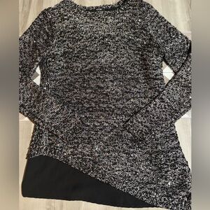 Women’s Holiday Sweater